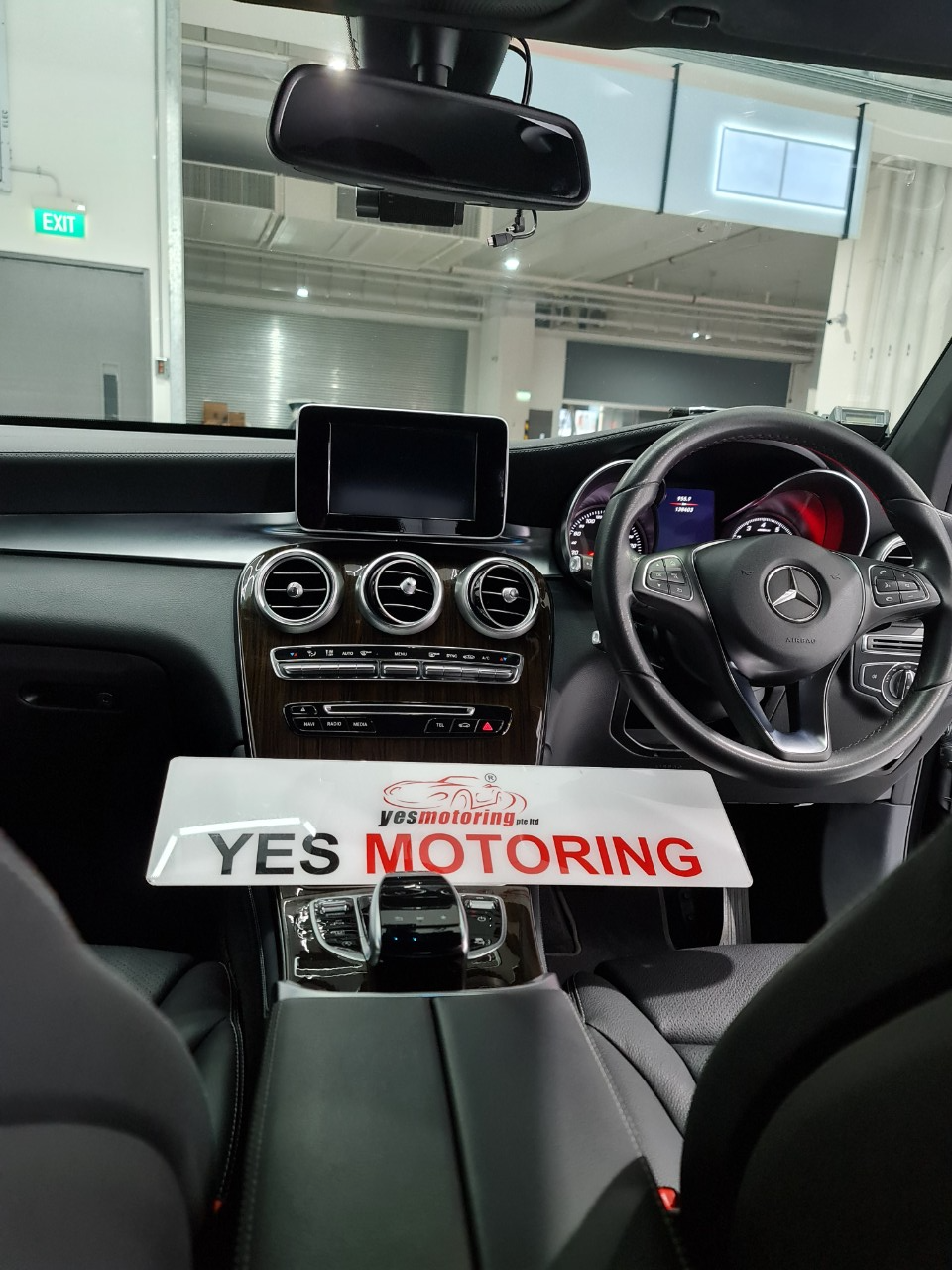 Mer Benz GLC250 4Matic Coupe AMG Line
