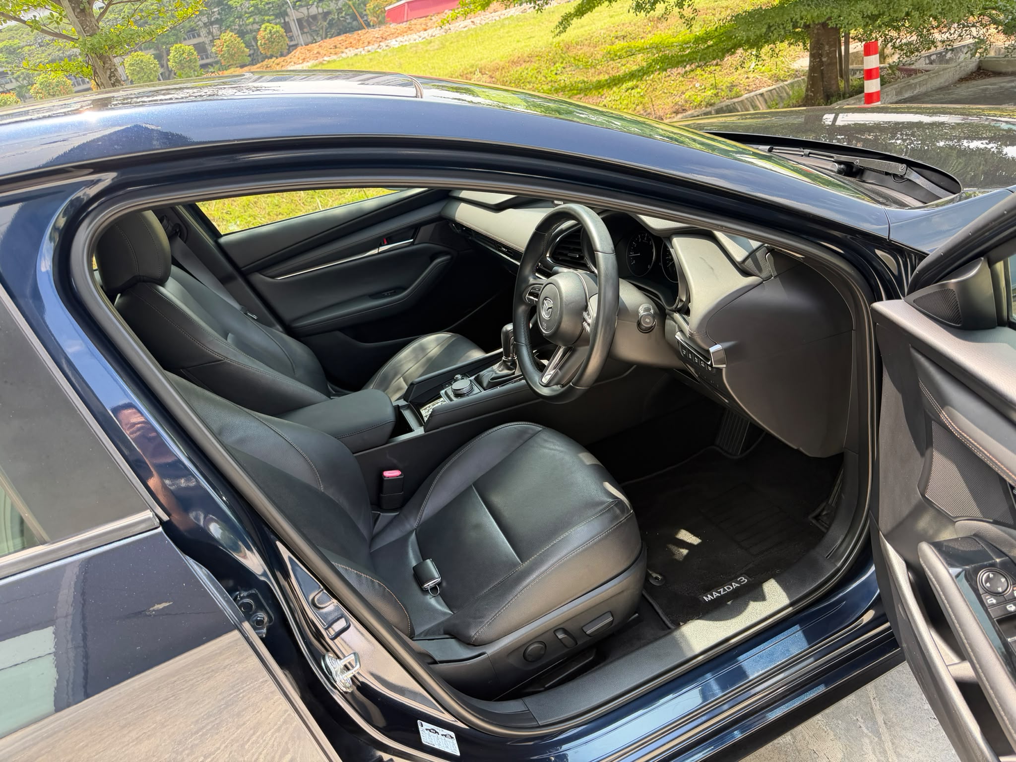 Mazda 3 Mild Hybrid 1.5A Elegance Sunroof