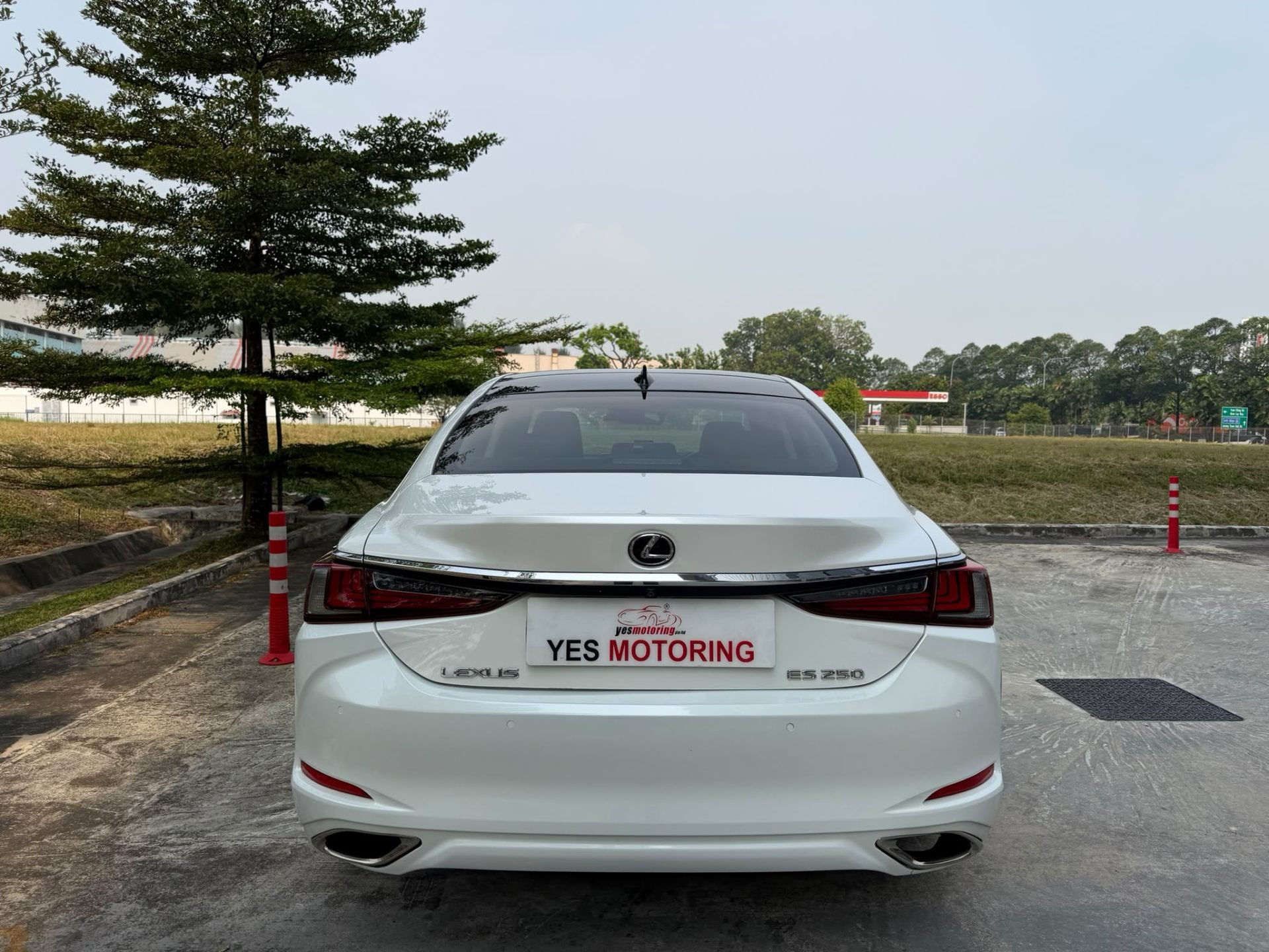 Lexus ES250