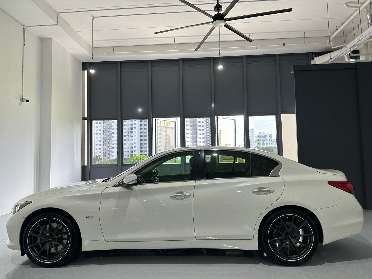 Infiniti Q50 2.0T Premium 