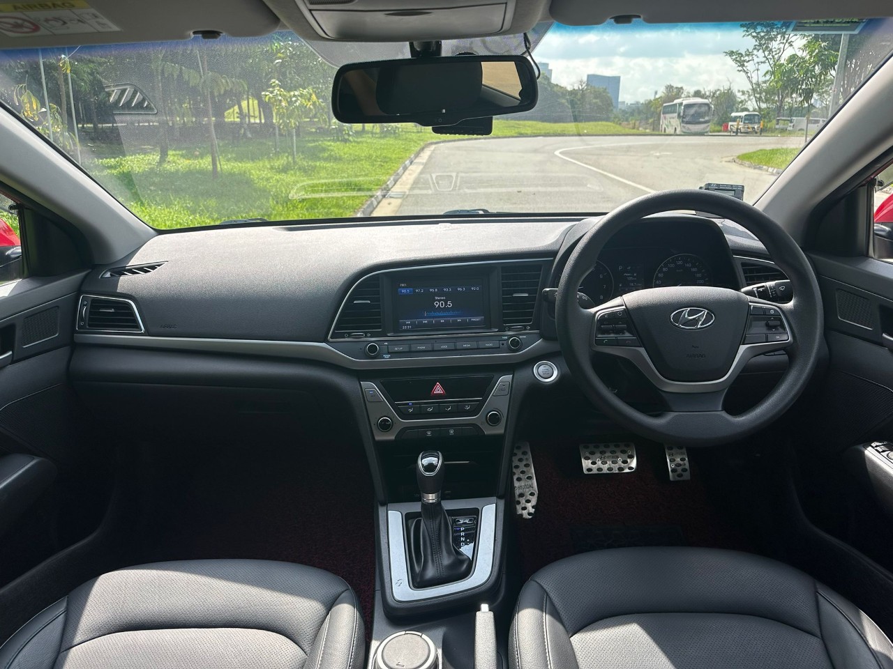 Hyundai Elantra 1.6A GLS S