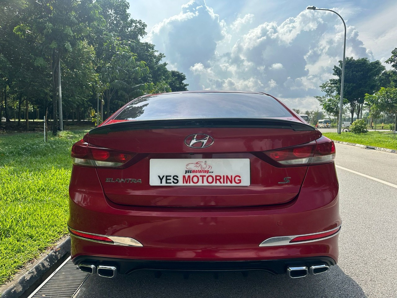 Hyundai Elantra 1.6A GLS S