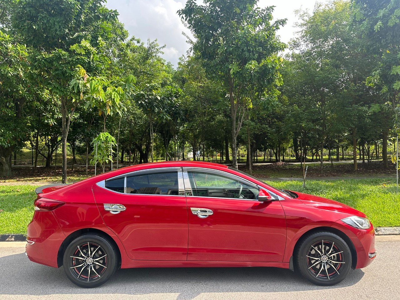 Hyundai Elantra 1.6A GLS S