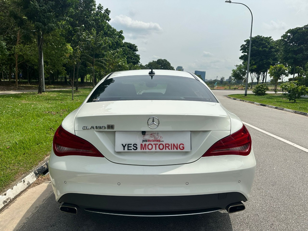 Mercedes Benz CLA180 (New 5 Years COE)