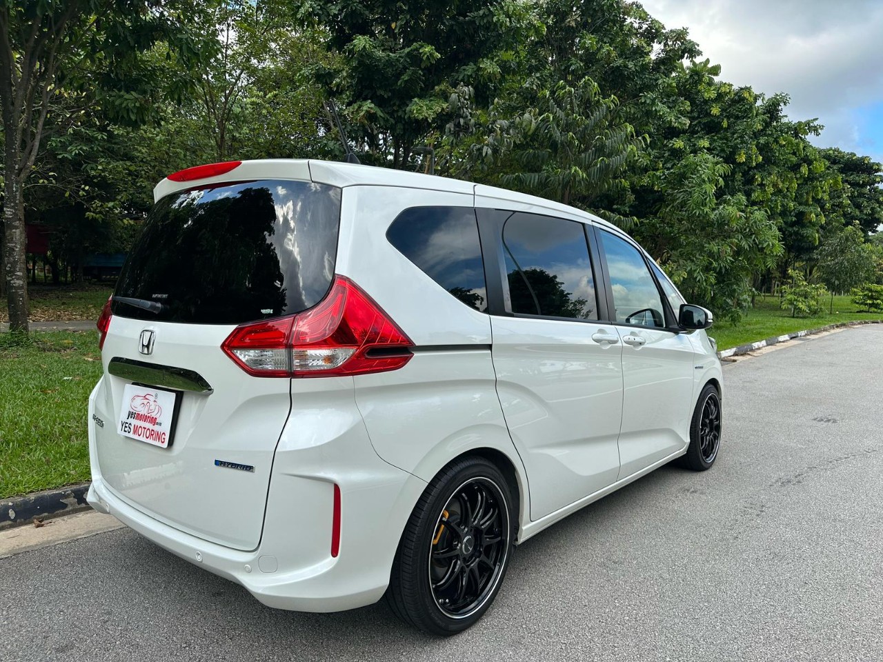 Honda Freed Hybrid 1.5A G 7- Seater