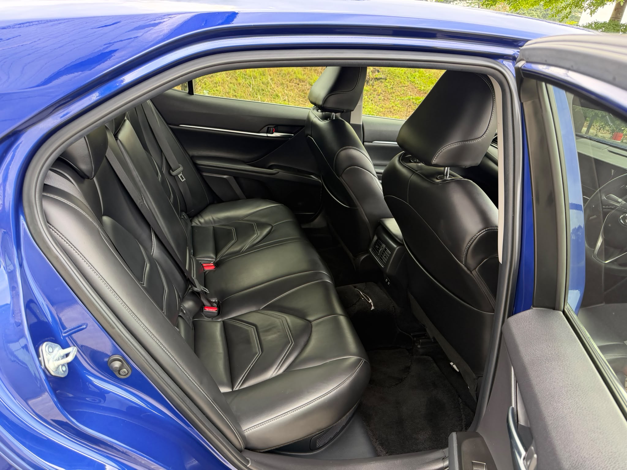 Toyota Camry Hybrid 2.5A Standard