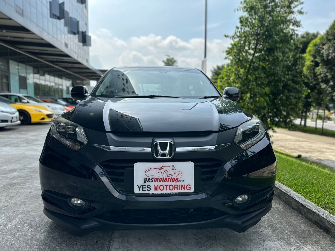 Honda vezel 1.5A X  Used Car