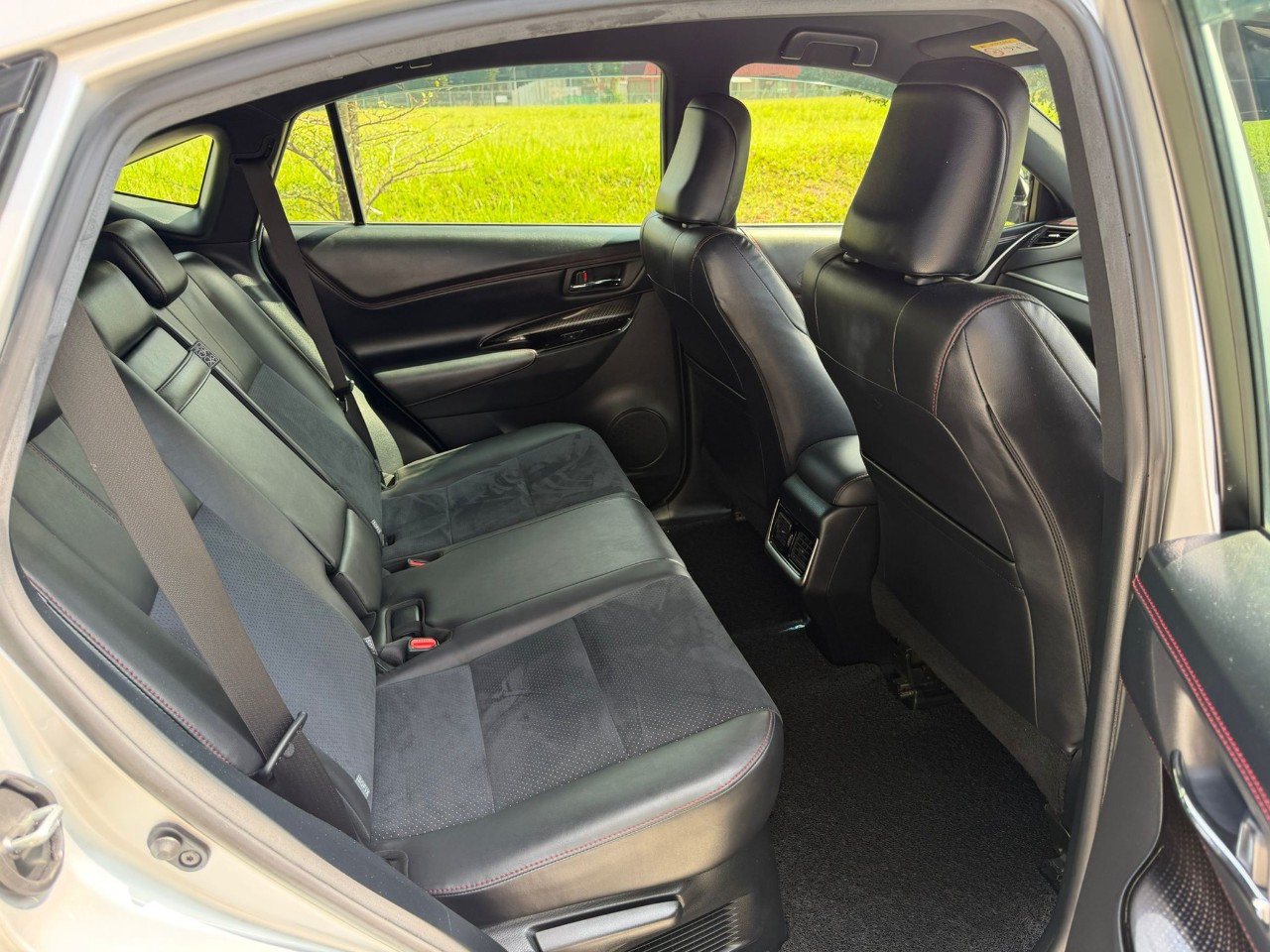 Toyota Harrier 2.0A Turbo 