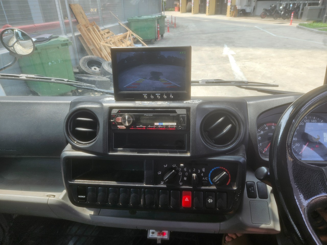 Toyota Dyna 150 3.0M 