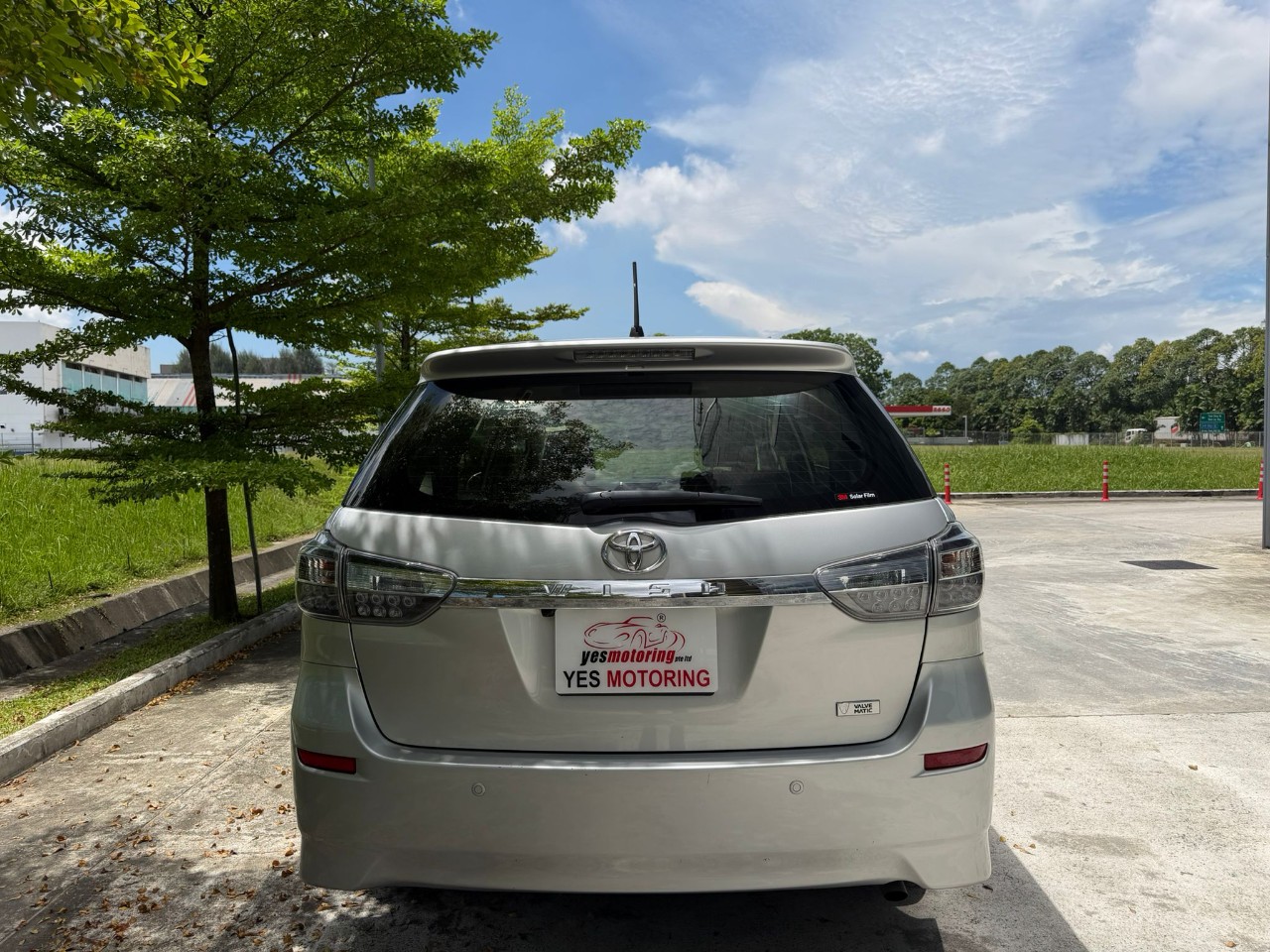 Toyota Wish 1.8A Elegance 